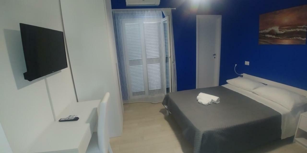 Zefiro Hotell Fiumicino Exteriör bild